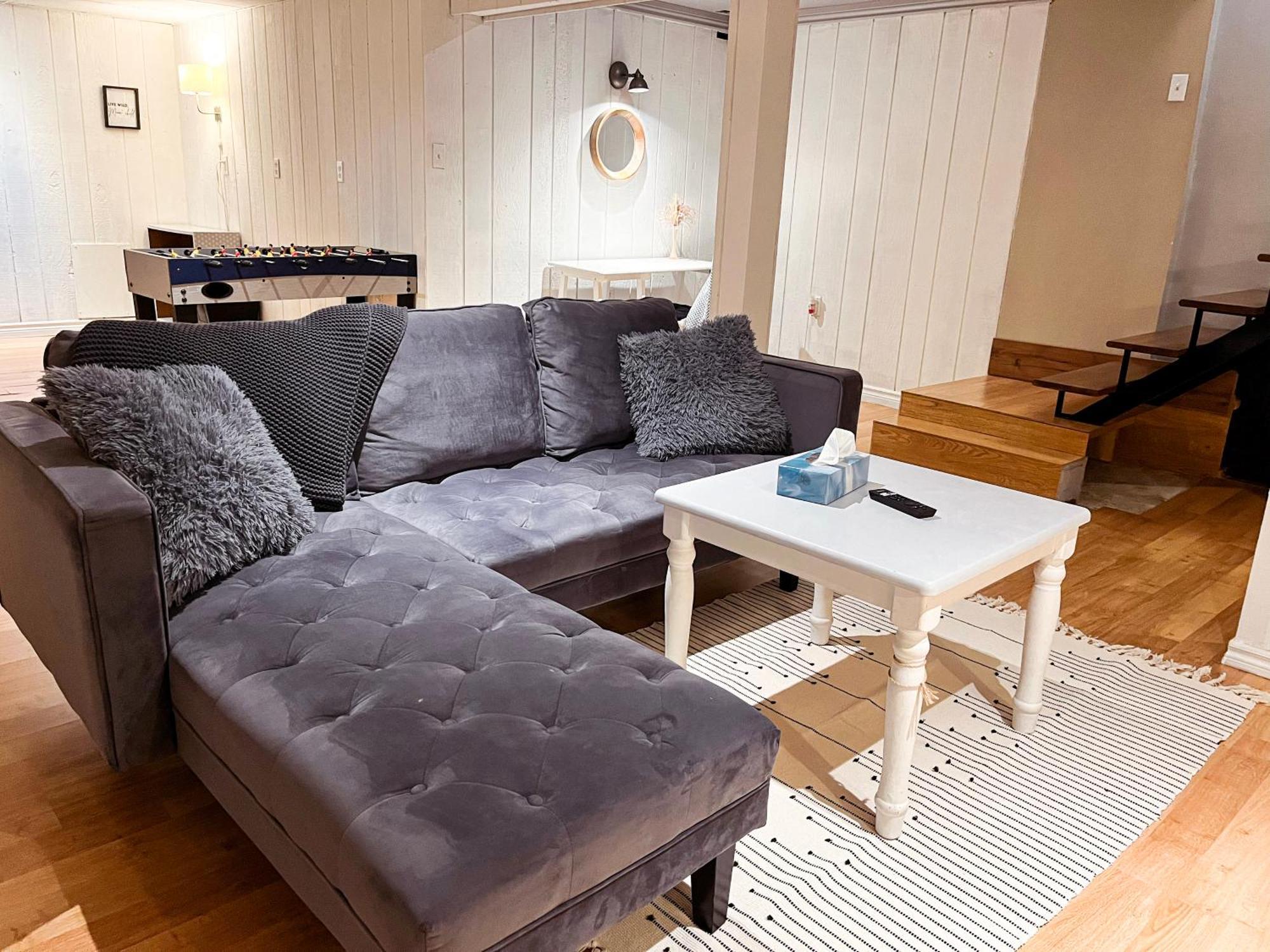 Peaceful 4Bdrm Home 5Mins To Clifton Hill Niagara-vízesés Kültér fotó